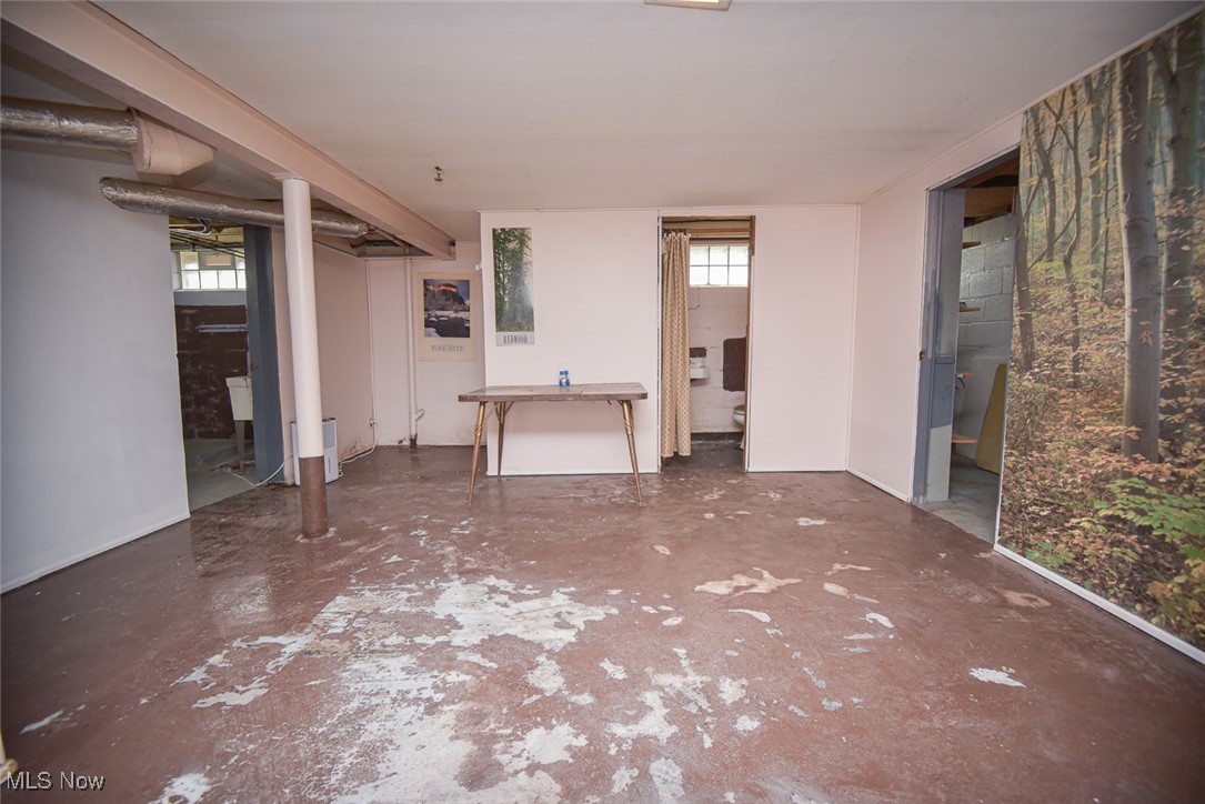 2901 Ralph Avenue Cleveland, OH 44109 - Photo 29 of 48 Gallery Image 29