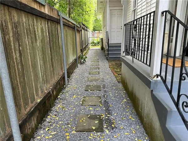 $1,800 | 119 Avenue East, Metairie, LA 70005