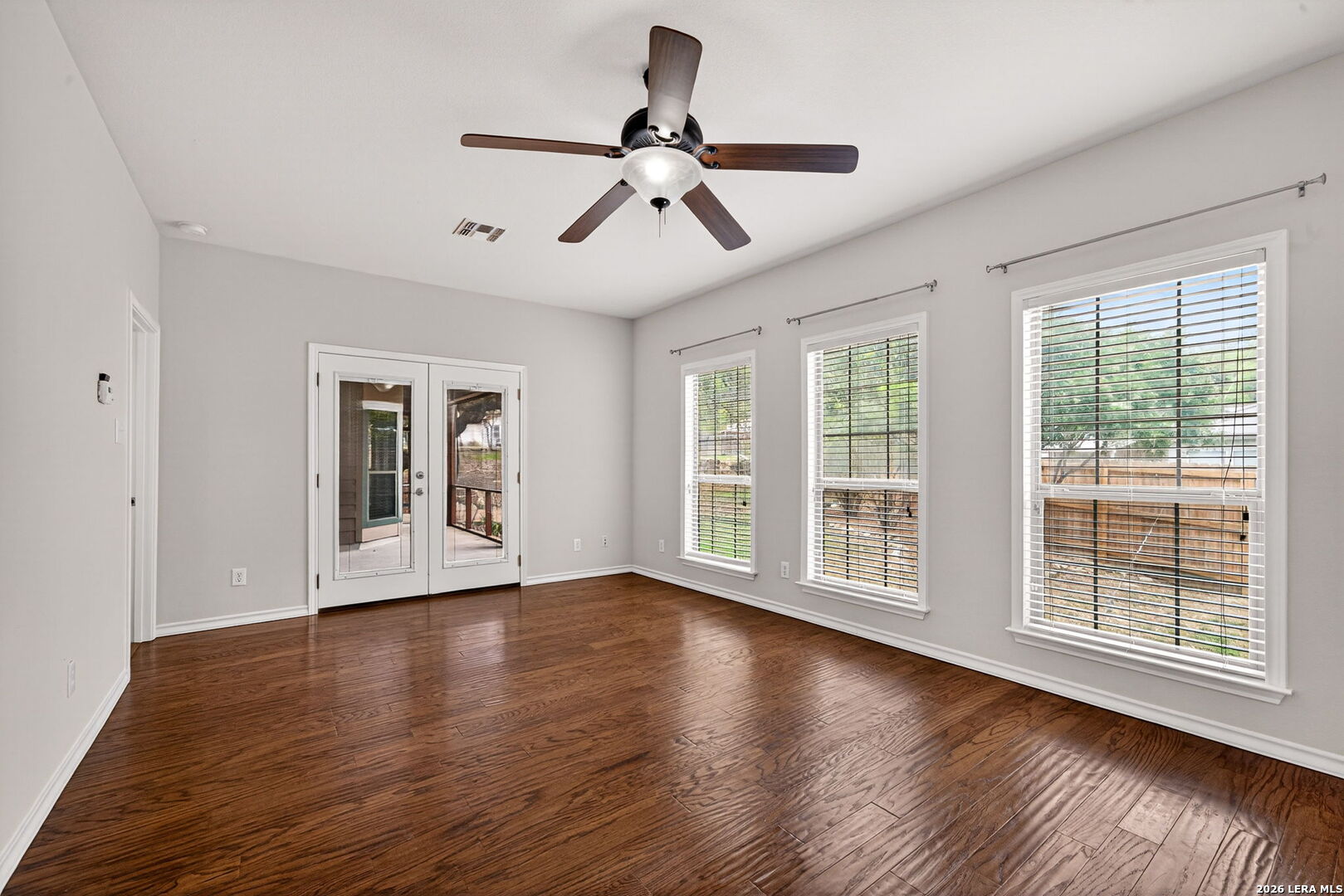 116 Stonegate South Boerne, TX 78006 - Photo 18 of 35