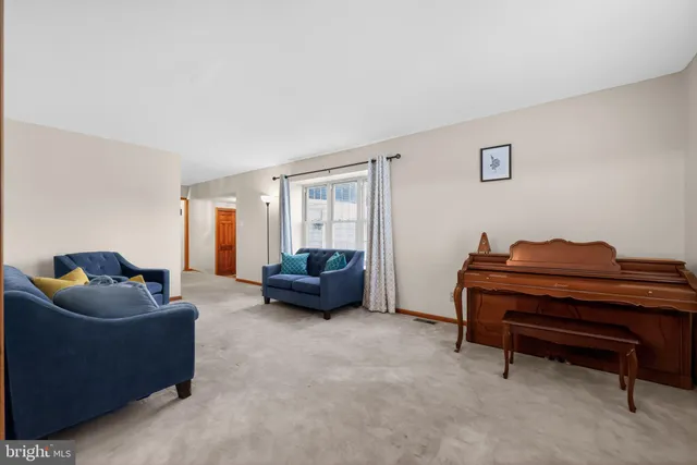 $399,900 | 2569 Hadley Drive, Pennsauken, NJ 08109