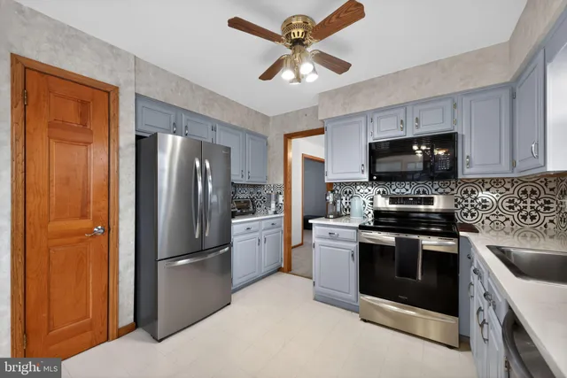 $399,900 | 2569 Hadley Drive, Pennsauken, NJ 08109