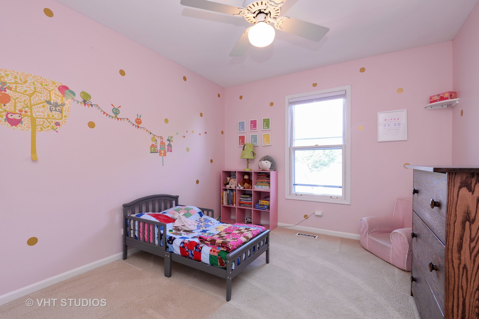 9054 Forestview Road Evanston, IL 60203 - Photo 14 of 24 a bedroom with a bed and a window