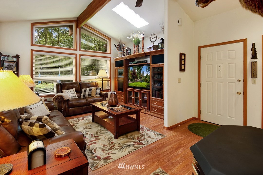 3808 H Street Road Blaine, WA 98230 - Photo 16 of 40 Gallery Image 16