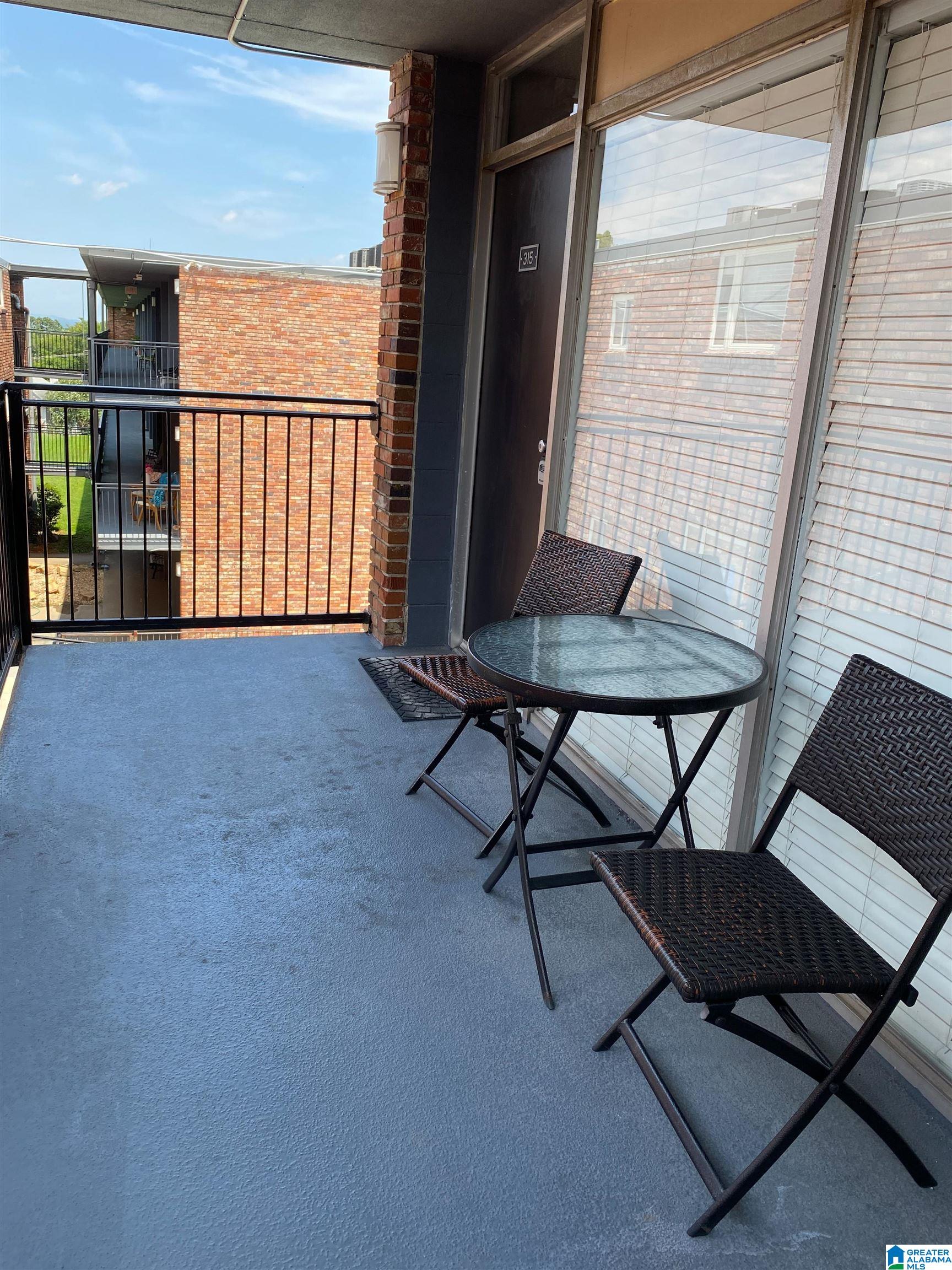 2990 Rhodes Circle South, Unit 315 Birmingham, AL 35205 - Photo 2 of 20 Gallery Image 2