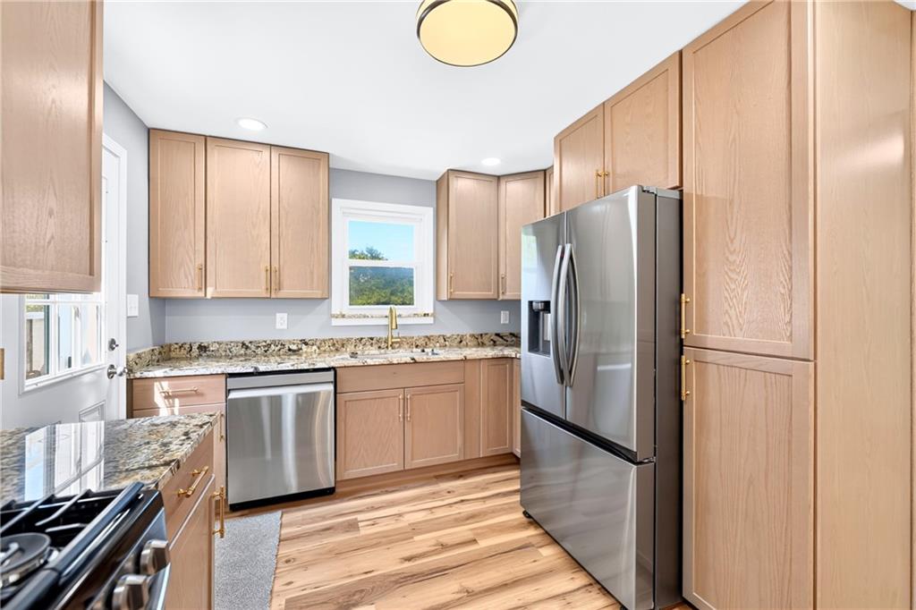4448 Valley View Street Pittsburgh, PA 15214 - Photo 10 of 37 Gallery Image 10