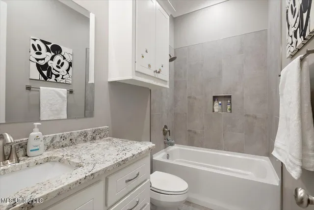 $470,000 | 445 Brazos Drive, Brandon, MS 39047