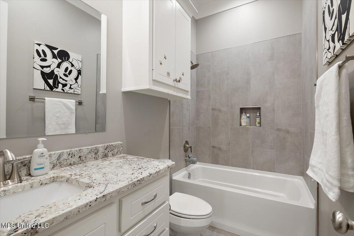 445 Brazos Drive Brandon, MS 39047 - Photo 30 of 38 34-HTP_4907
