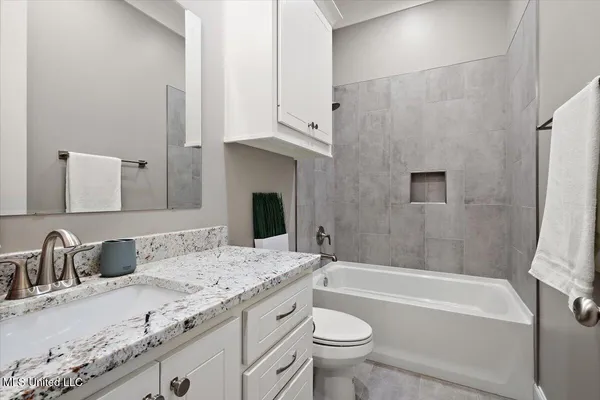 $440,000 | 445 Brazos Drive, Brandon, MS 39047