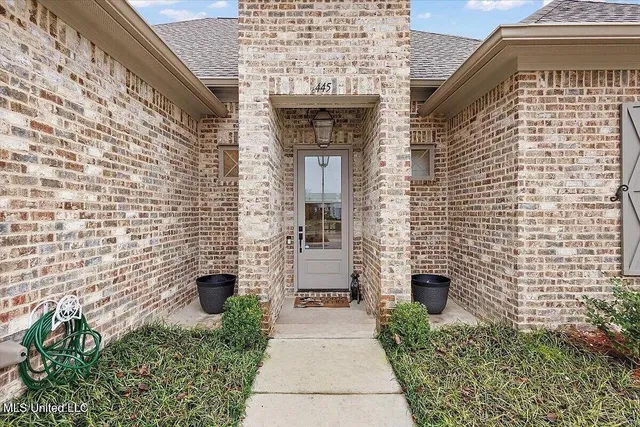$470,000 | 445 Brazos Drive, Brandon, MS 39047