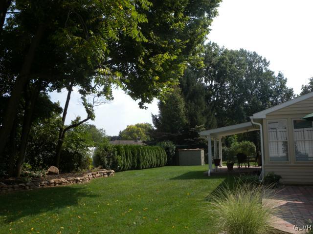 4248 Winchester Road Allentown, PA 18104 - Photo 3 of 36 Gallery Image 3