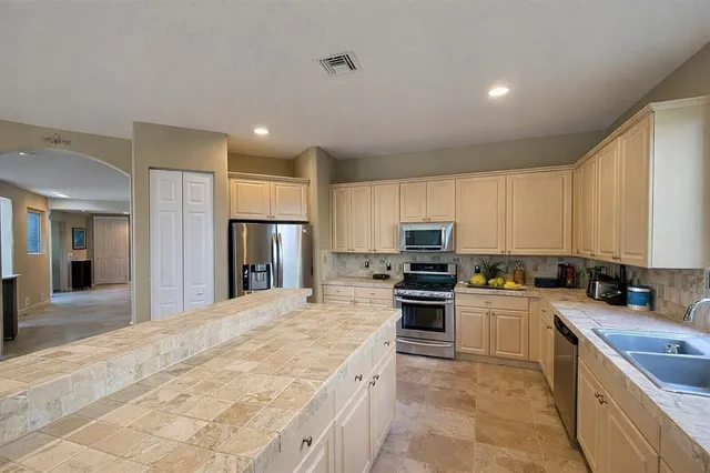 $989,000 | 1381 Beacon Circle, Wellington, FL 33414