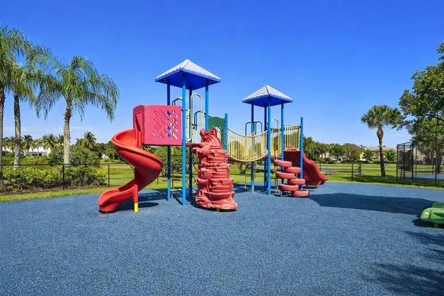 $989,000 | 1381 Beacon Circle, Wellington, FL 33414