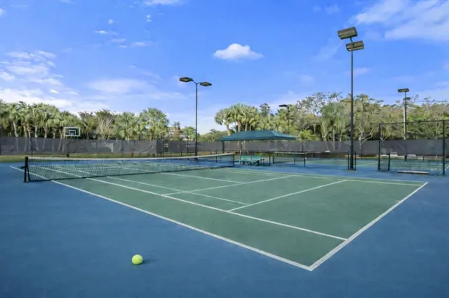 $989,000 | 1381 Beacon Circle, Wellington, FL 33414