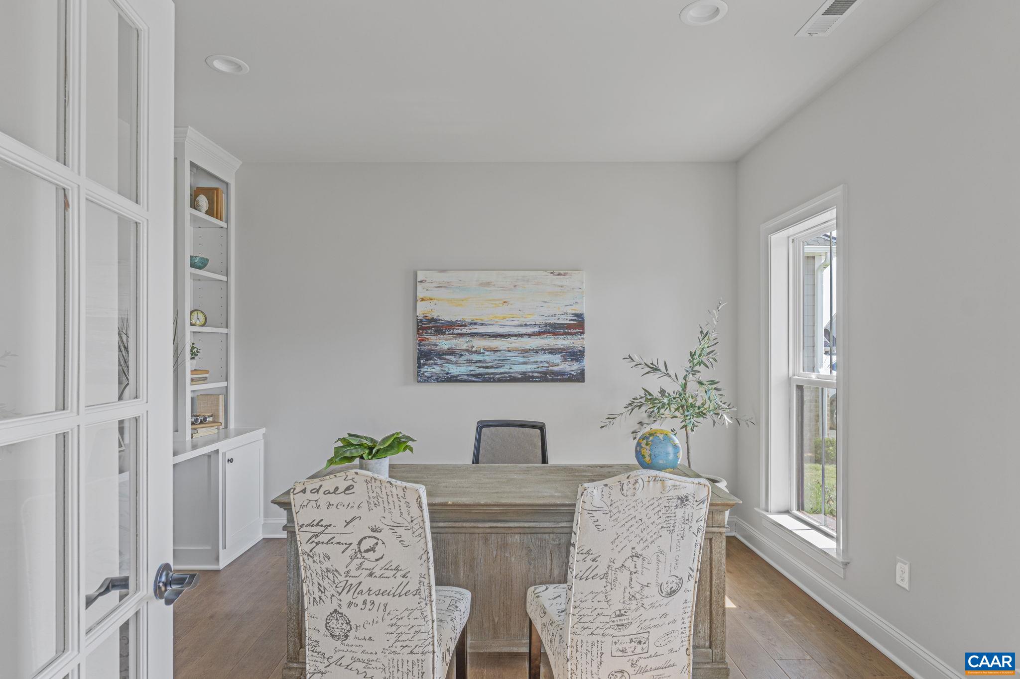 115226 Riparian Court Charlottesville, VA 22911 - Photo 6 of 49 a view of table and window