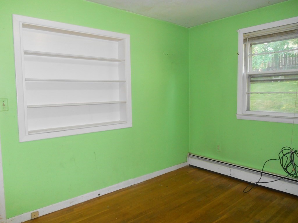 8 Proctor Street Worcester, MA 01606 - Photo 20 of 27 Gallery Image 20