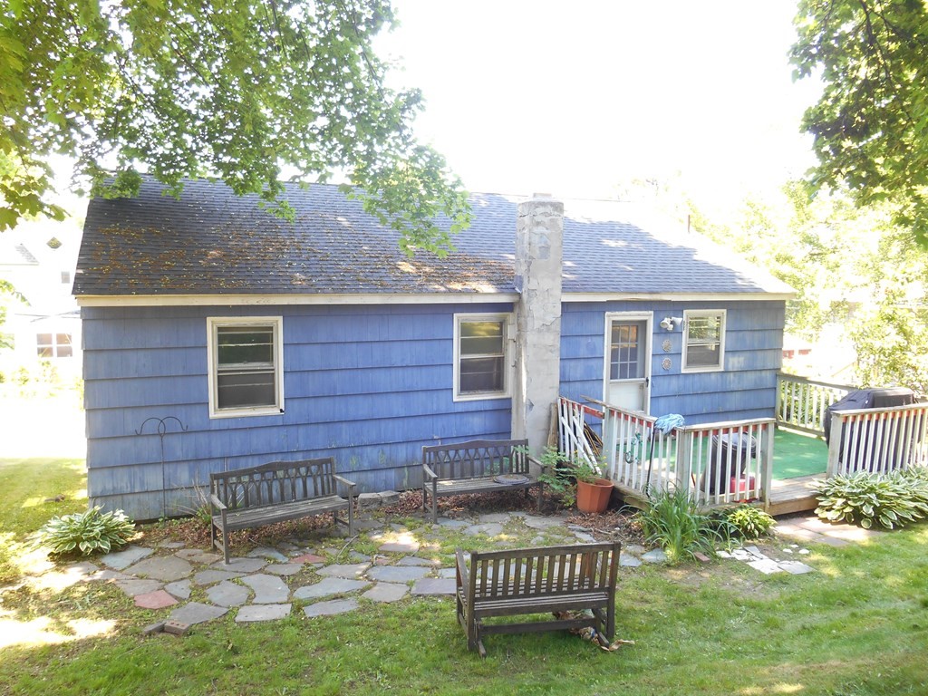 8 Proctor Street Worcester, MA 01606 - Photo 6 of 27 Gallery Image 6