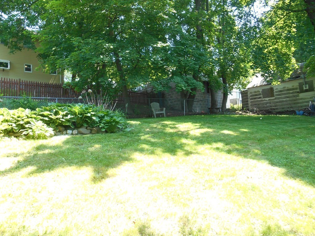 8 Proctor Street Worcester, MA 01606 - Photo 10 of 27 Gallery Image 10