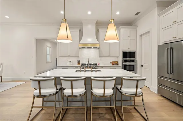 $999,000 | 407 Rue Charlotte, Covington, LA 70433