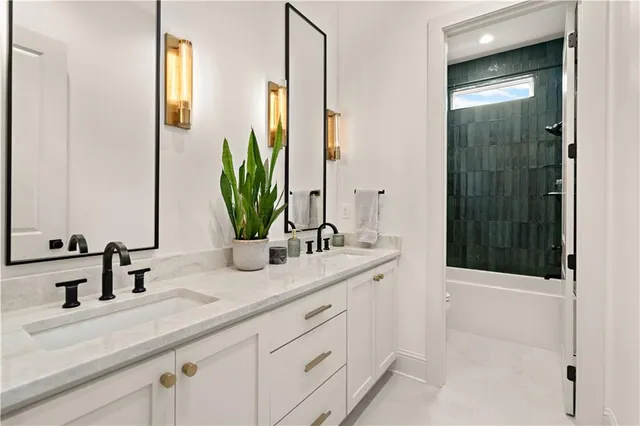 $999,000 | 407 Rue Charlotte, Covington, LA 70433