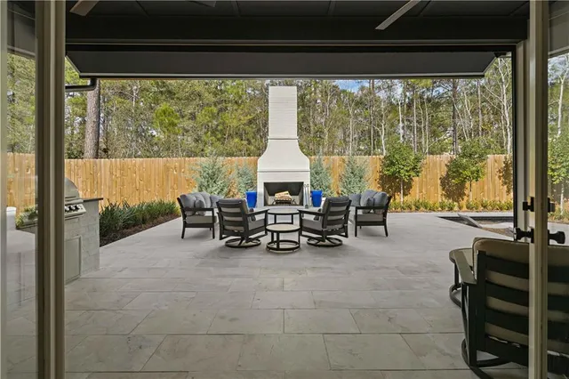 $999,000 | 407 Rue Charlotte, Covington, LA 70433