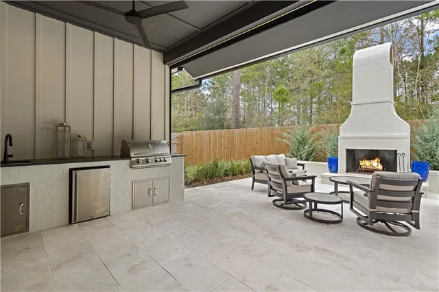 $999,000 | 407 Rue Charlotte, Covington, LA 70433