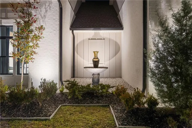 $999,000 | 407 Rue Charlotte, Covington, LA 70433