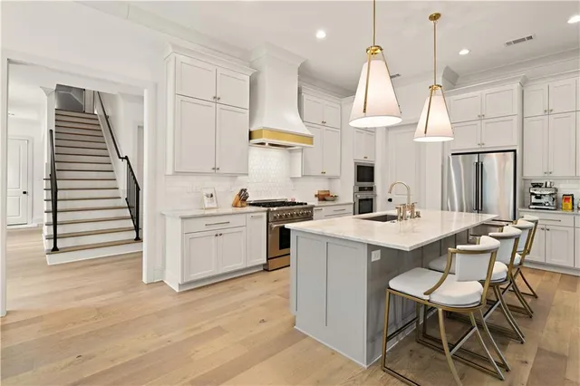 $999,000 | 407 Rue Charlotte, Covington, LA 70433