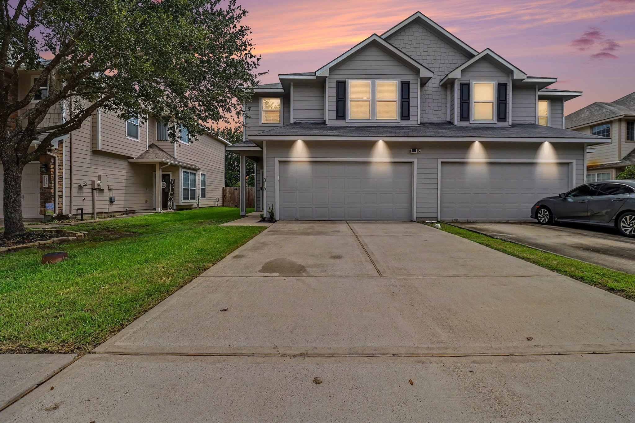 316 Brandy Ridge Lane Dickinson, TX 77539 - Photo 1 of 19 Gallery Image 1