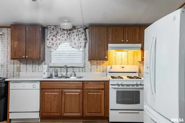 $130,000 | 5340 Highway 45, Harrisburg, IL 62946