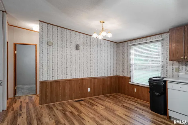 $150,000 | 5340 Highway 45, Harrisburg, IL 62946