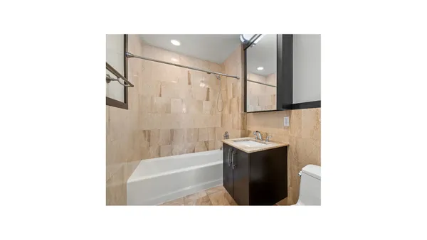 $4,450 | 161 East 110th Street, Unit 7C | East Harlem