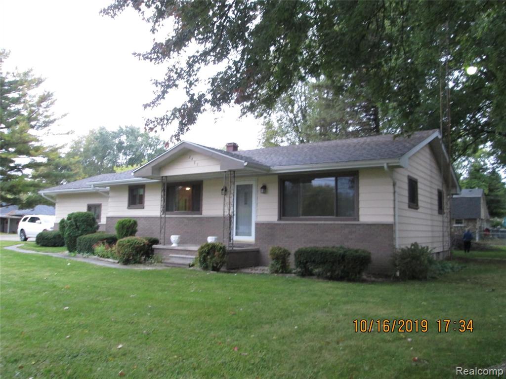2485 Michigan Road Port Huron, MI 48060 - Photo 2 of 46