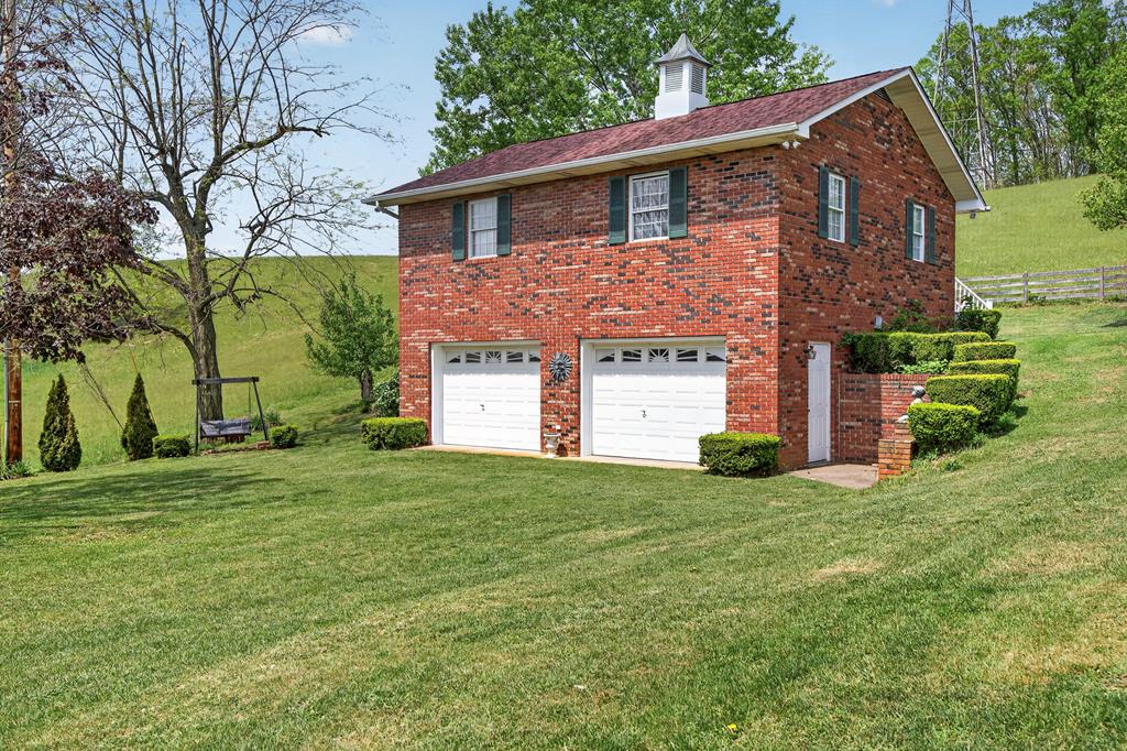 16471 Spring Valley Road Abingdon, VA 24210 - Photo 4 of 47 Gallery Image 4