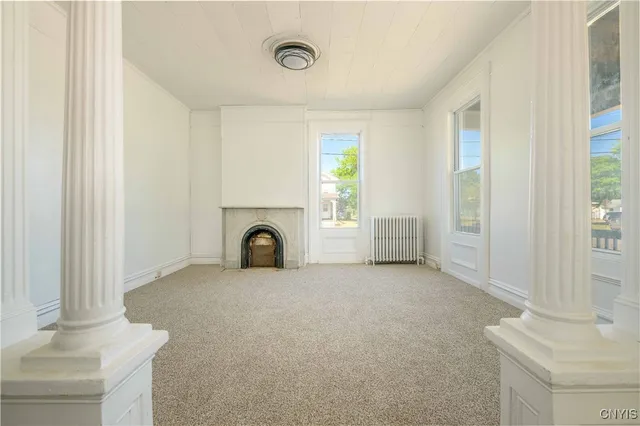 $1,600 | 50 East 4th Street, Oswego, NY 13126