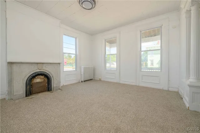 $1,600 | 50 East 4th Street, Oswego, NY 13126