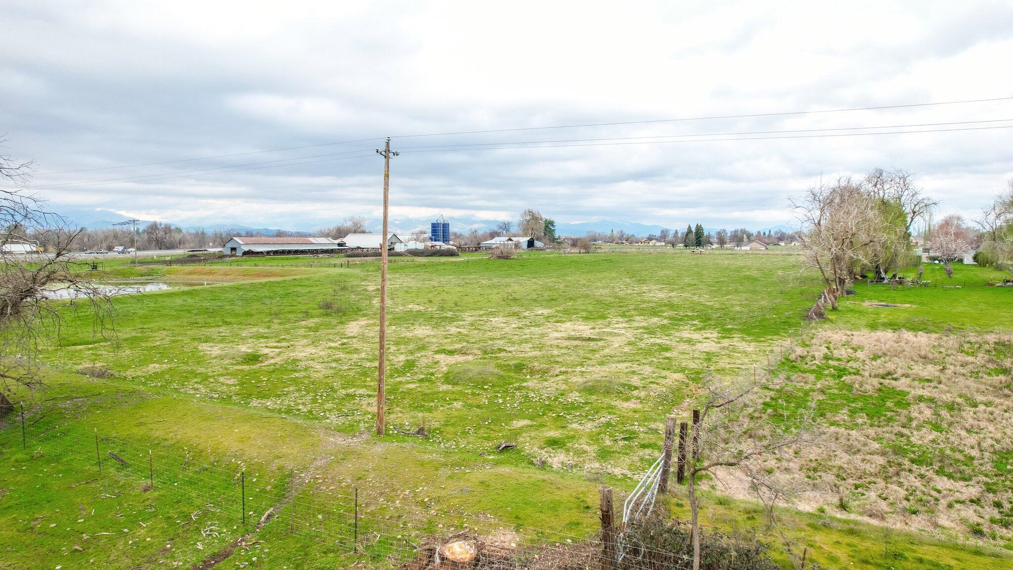 Milky Way Redding, CA 96002 - Photo 9 of 16 a view of a city