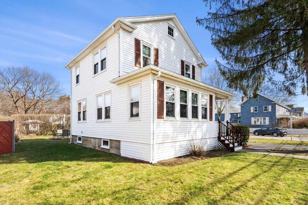 96 Spring Street Stoneham, MA 02180 - Photo 32 of 34 Gallery Image 32