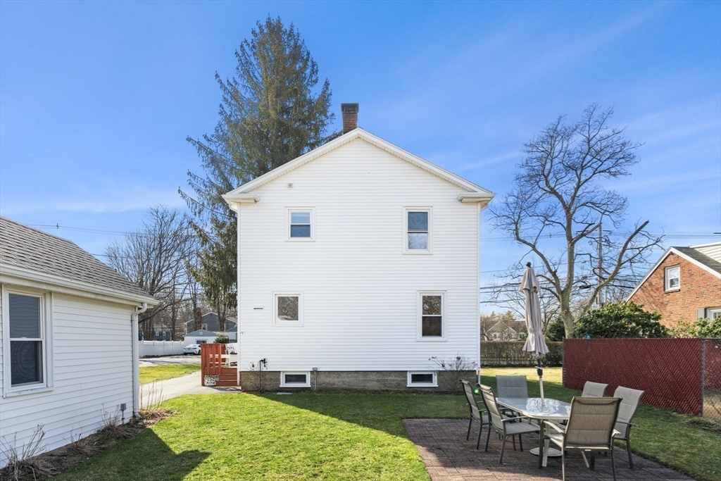 96 Spring Street Stoneham, MA 02180 - Photo 33 of 34 Gallery Image 33