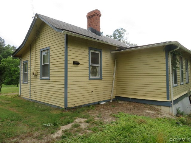 12700 Nash Road Chesterfield, VA 23838 - Photo 29 of 50 a view of a house with a backyard