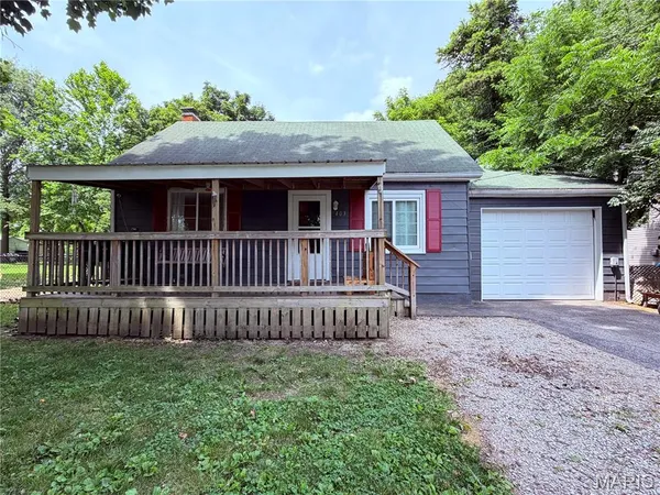 $130,000 | 403 Lumagh Heights, Collinsville, IL 62234