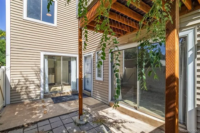 $292,500 | 9605 East Kansas Circle, Unit 55, Denver, CO 80247