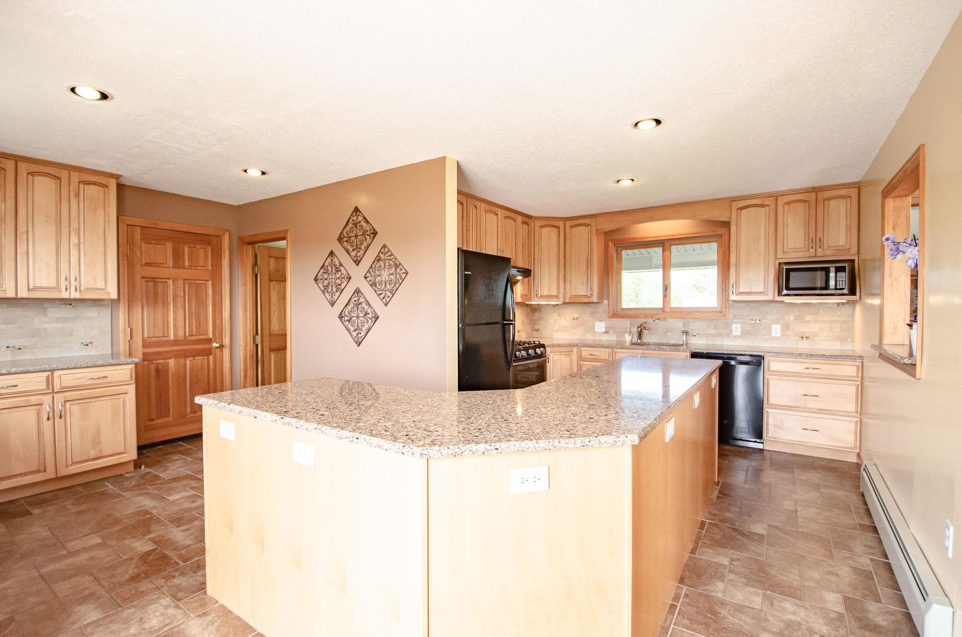 26 Siel Road Pittsfield, NH 03263 - Photo 10 of 40