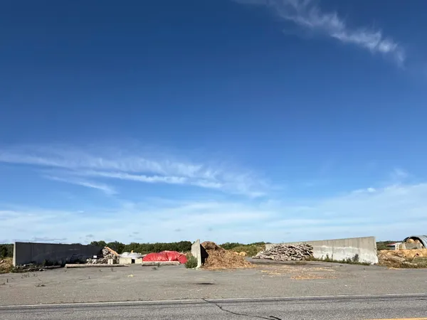 $1,075,000 | 257 Pleasant View Ridge Road, China, ME 04358