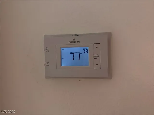 $1,500 | 350 East Desert Inn Road, Unit D102, Las Vegas, NV 89109