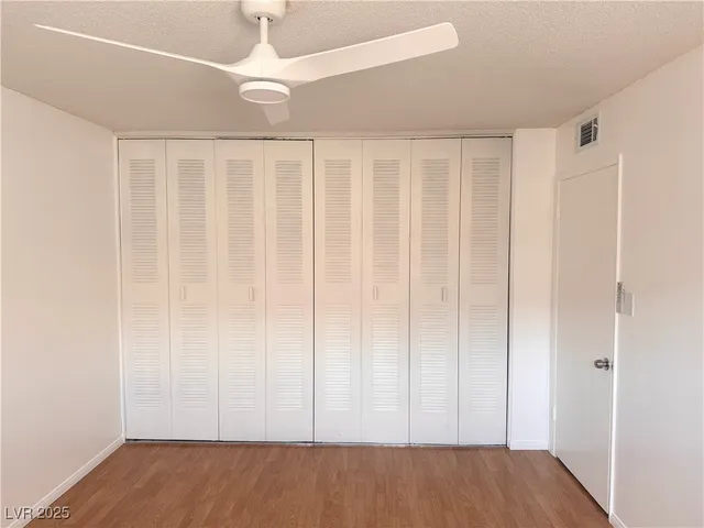 $1,500 | 350 East Desert Inn Road, Unit D102, Las Vegas, NV 89109