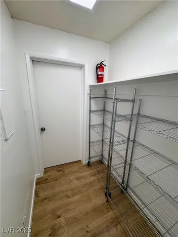 $1,500 | 350 East Desert Inn Road, Unit D102, Las Vegas, NV 89109