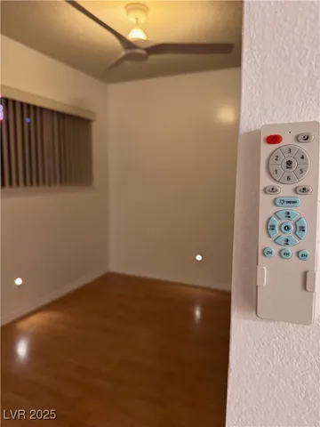 $1,500 | 350 East Desert Inn Road, Unit D102, Las Vegas, NV 89109