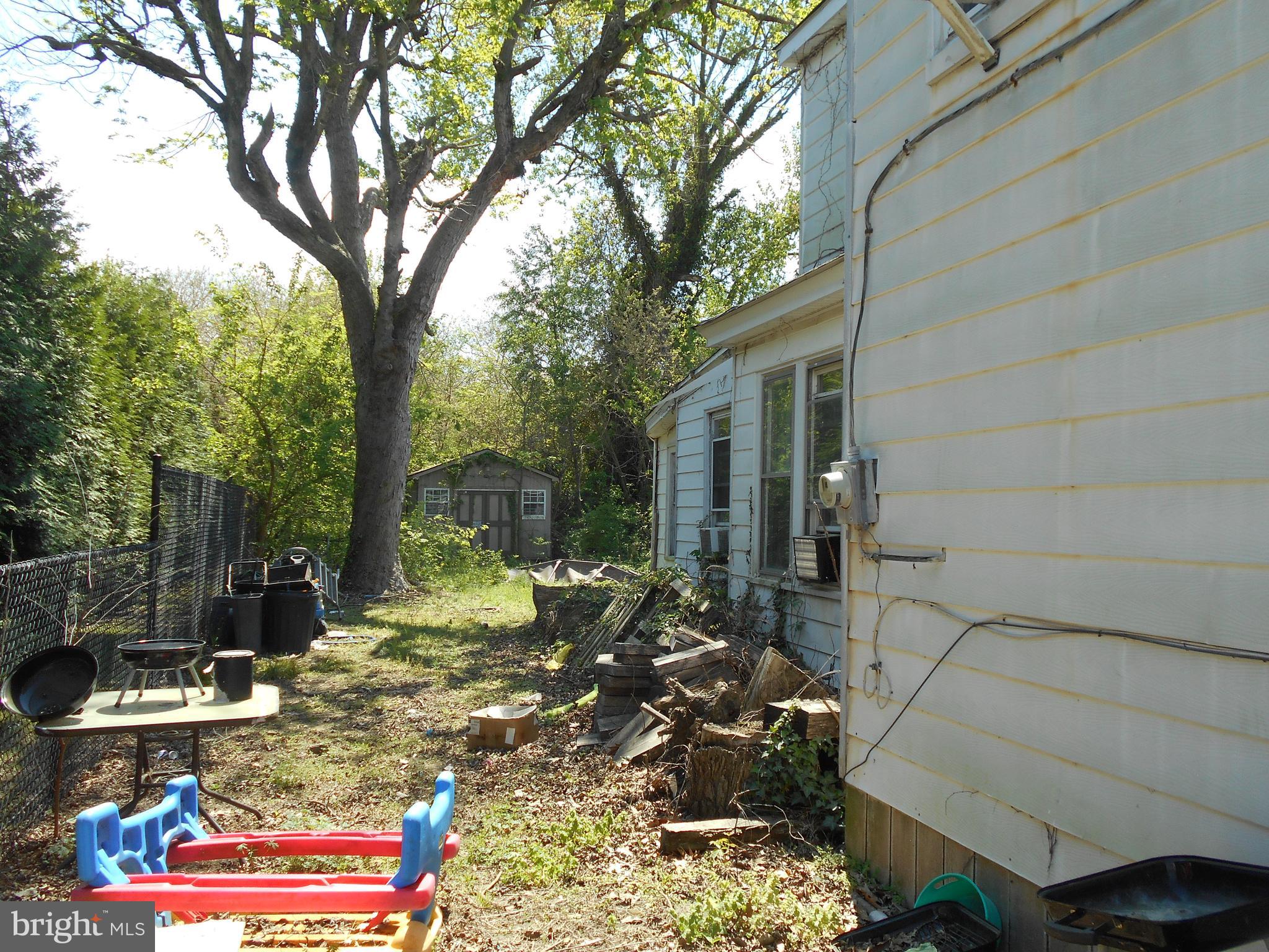 314 Muir Street Cambridge, MD 21613 - Photo 3 of 9