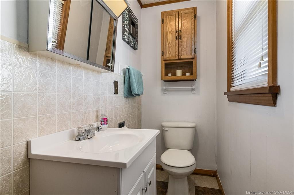 6651 Stiller Road Floyds Knobs, IN 47119 - Photo 18 of 27 Gallery Image 18