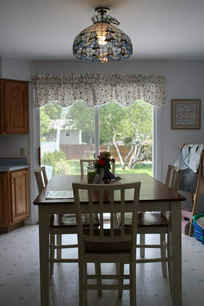93 Winesap Road Pittsfield, MA 01201 - Photo 8 of 9 Eat-in Kitchen Dining